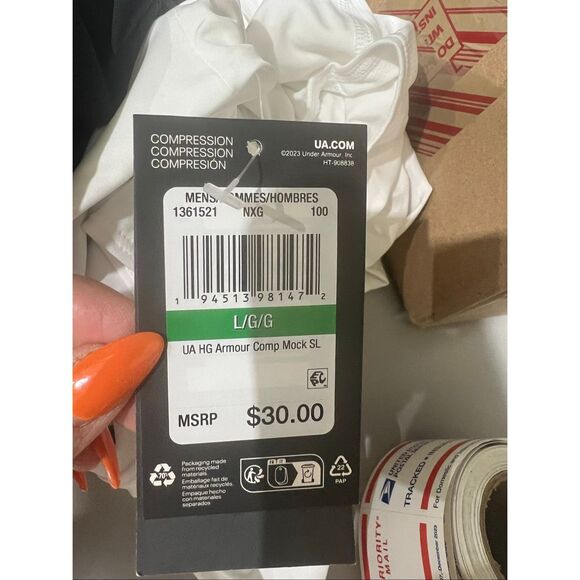 Under Armour NWT Heat Gear OG Compression Mock White - Picture 9 of 9